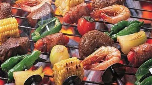 娱乐吃瓜酱烧烤店,舌尖上的娱乐盛宴